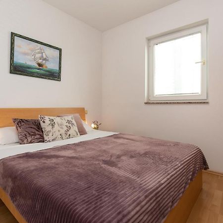 Apartment Filip Krk Town Extérieur photo
