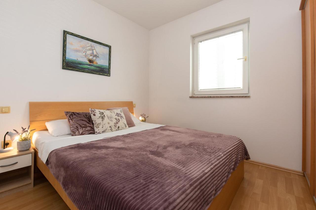 Apartment Filip Krk Town Extérieur photo