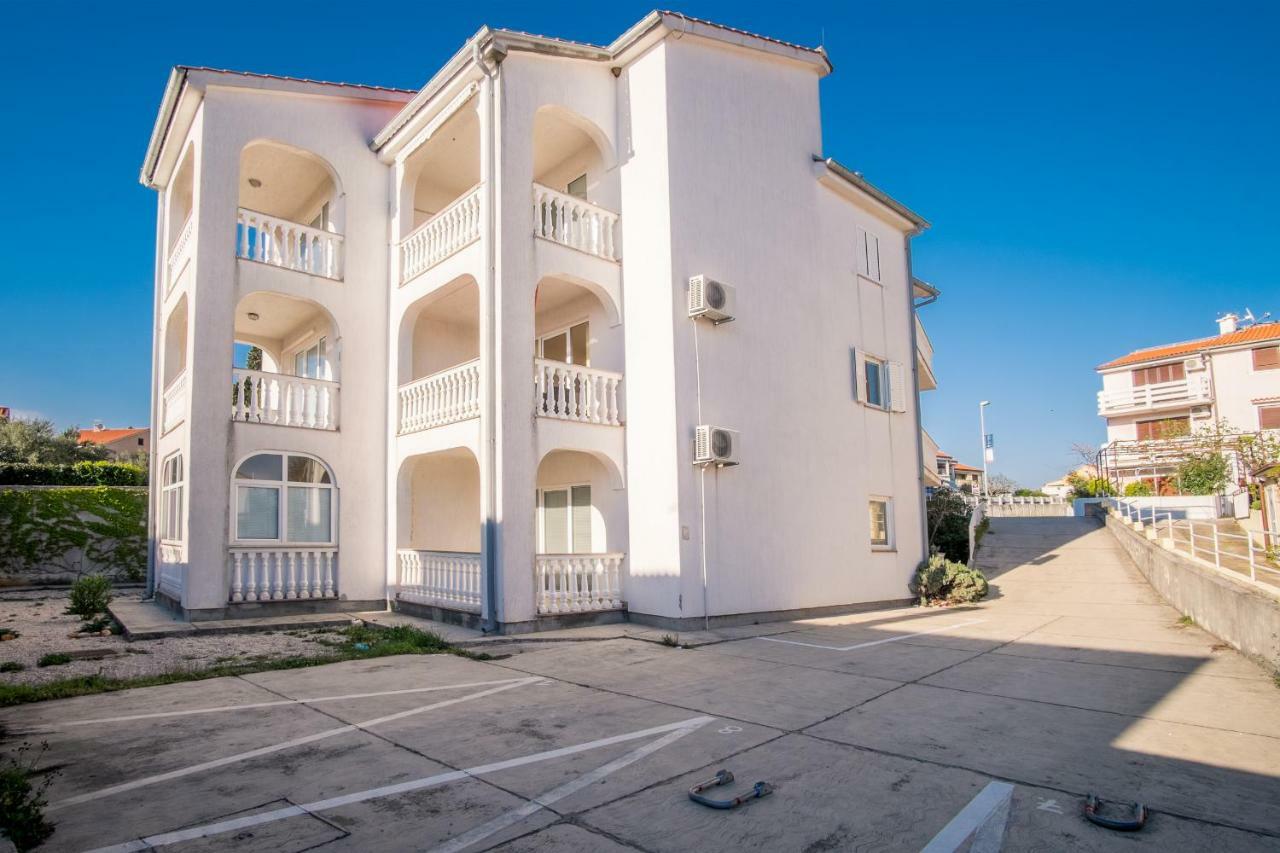 Apartment Filip Krk Town Extérieur photo